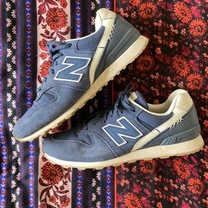 Retro looking New Balance sneakers